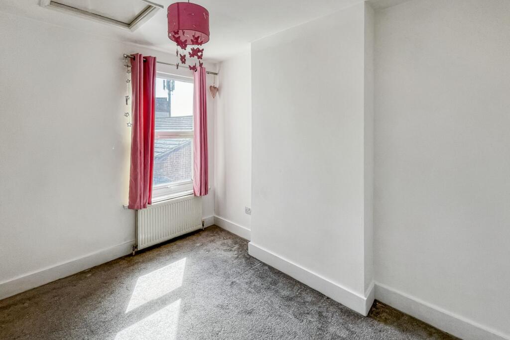 6 Orchard Villas, Cray Road, Sidcup, Kent, DA14 5DJ