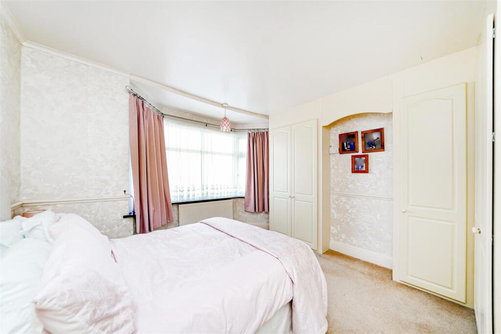 76 Roberts Road-16.jpg