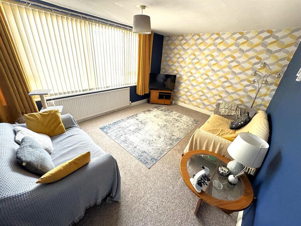 thumbnail_image0 (1).jpg