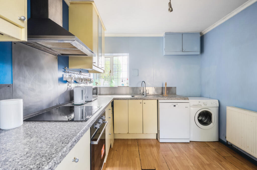 1325877-15-687788...