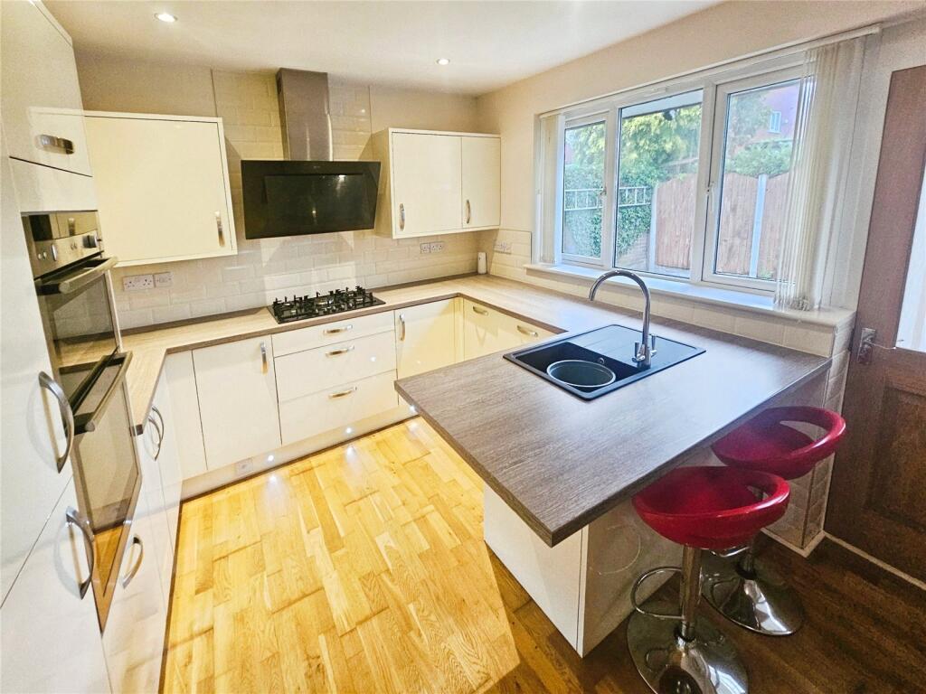 Fitted Kitchen