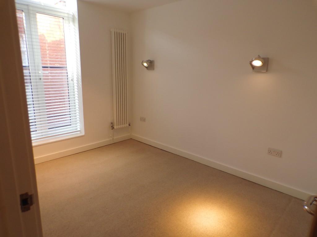 Bedroom (1)