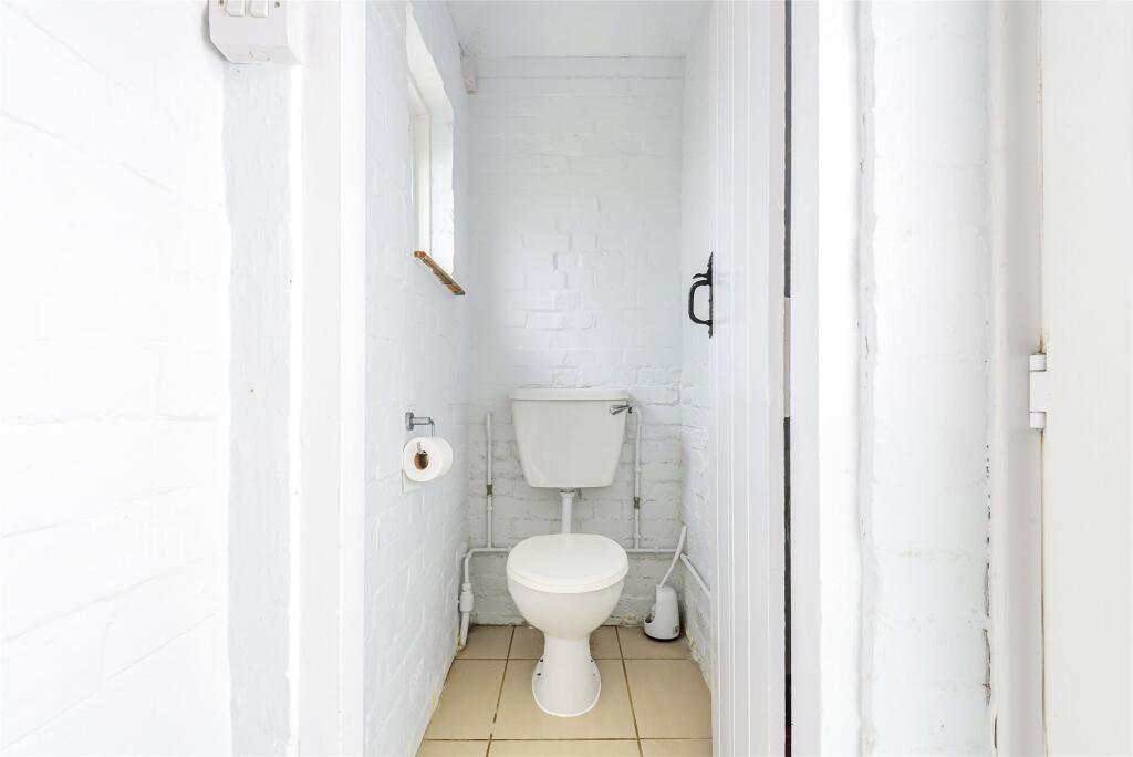 Down Stairs Wc