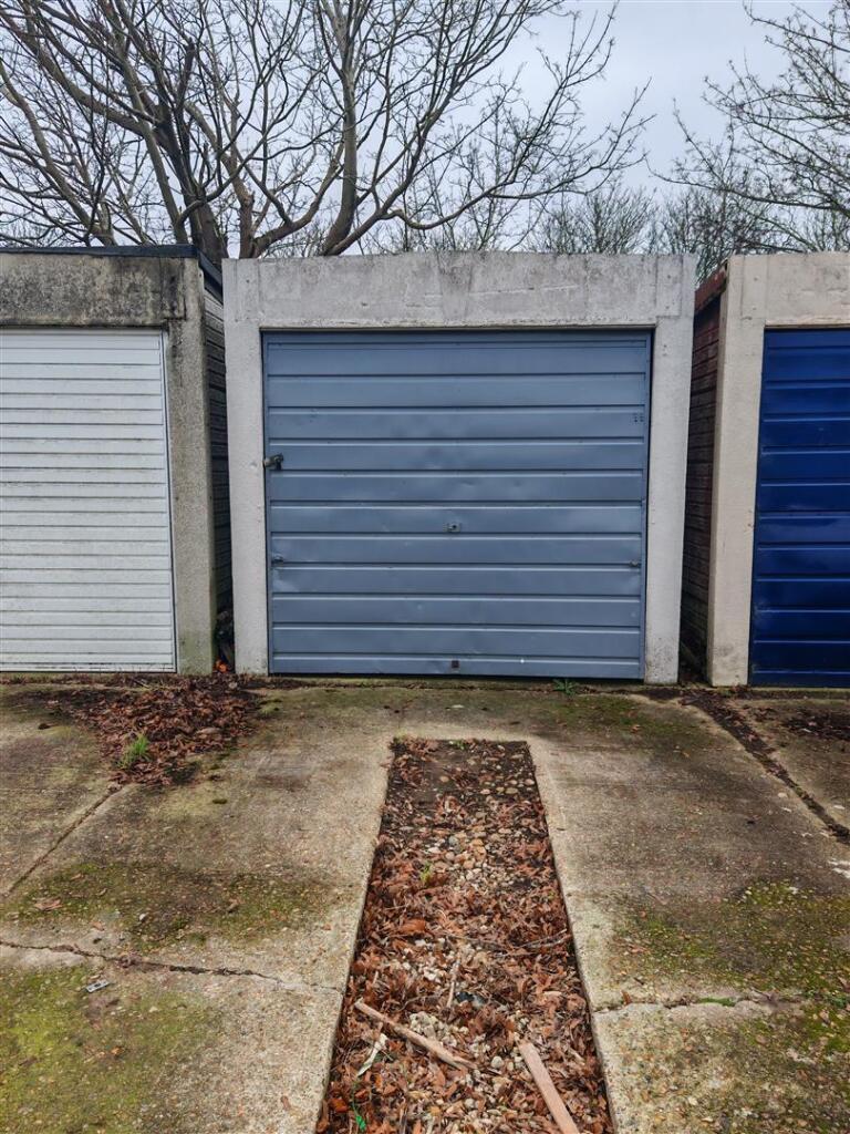 Garage &amp; parking.jpg
