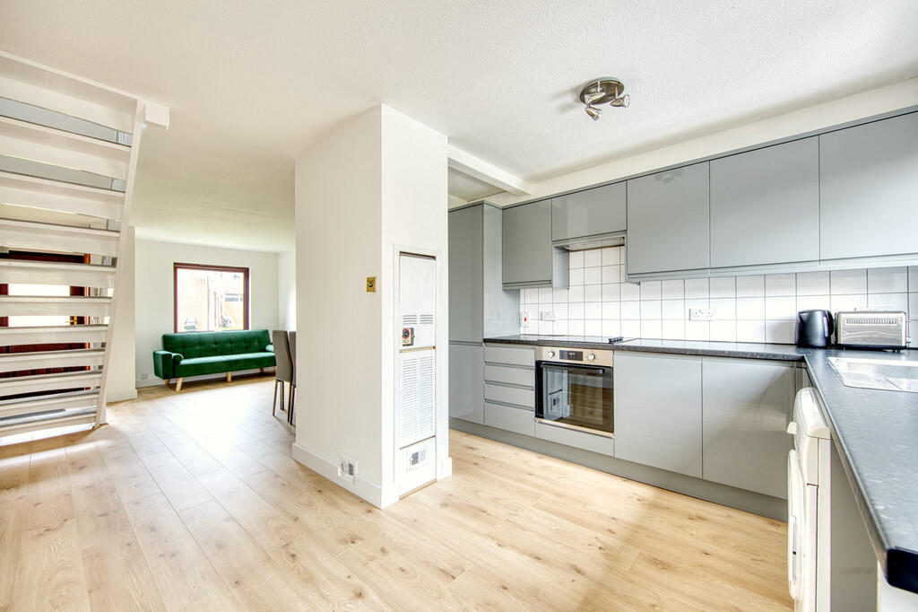 Kitchen 1