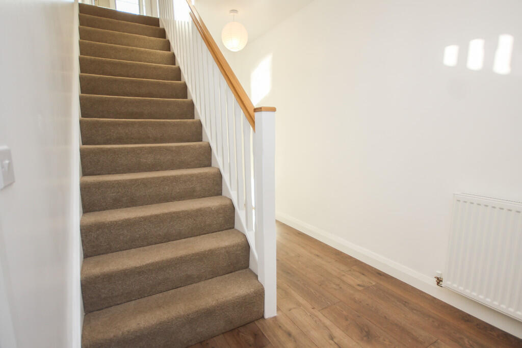 11 Breistonhill V...