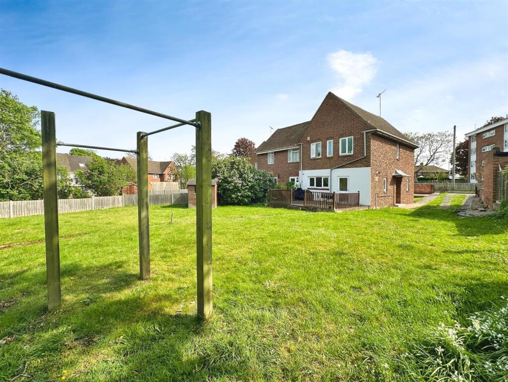 a412d141--4D0D-A46B-751EEA267E82-19658-000008EADBB