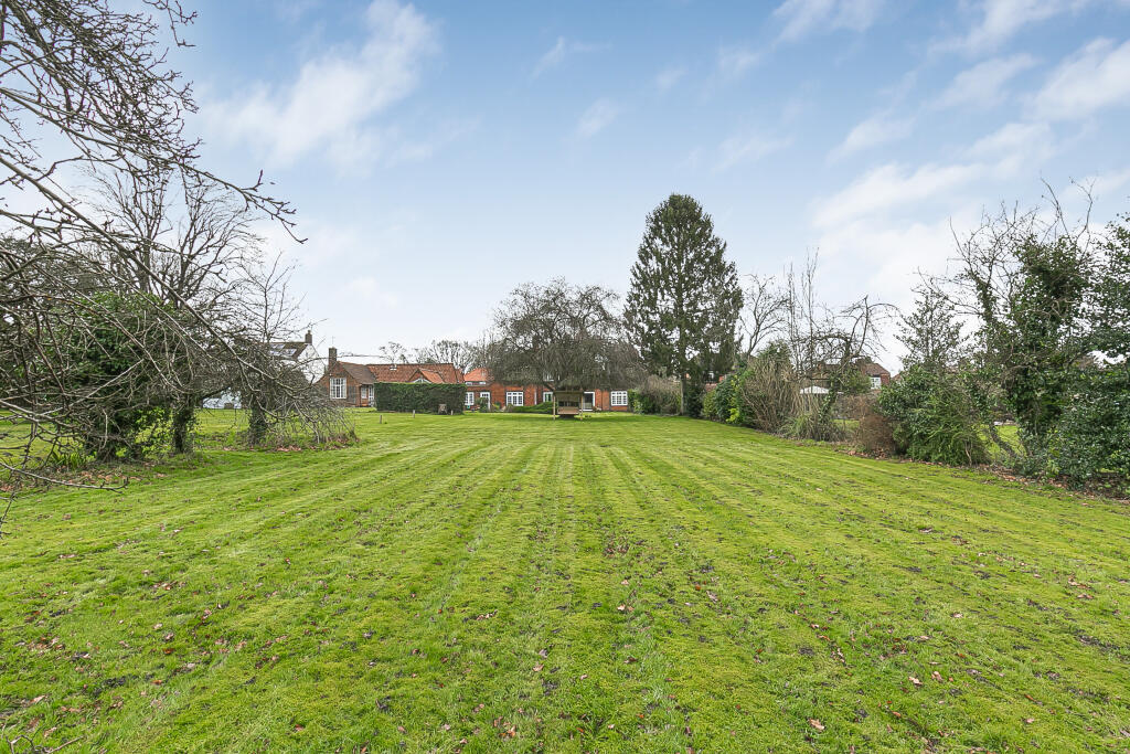 3346585