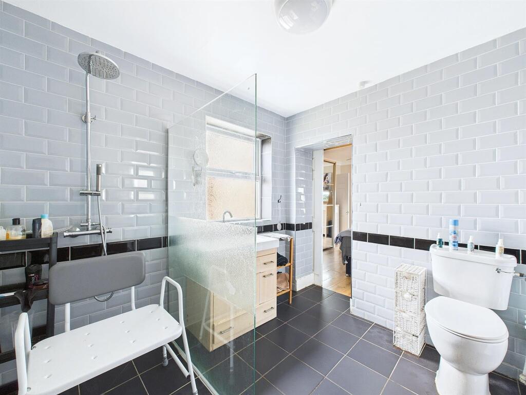En-suite Shower Room