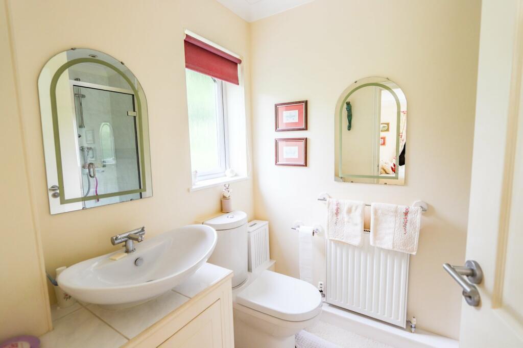 Bedroom One En-Suite