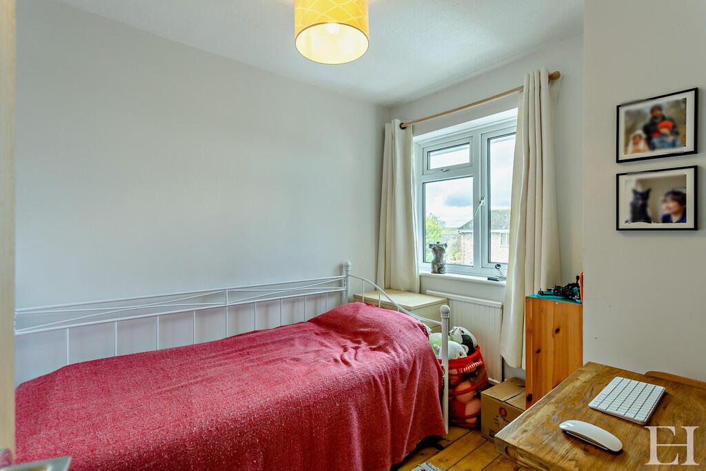 8645641-interiorW...