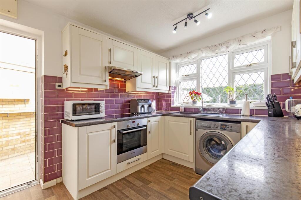 Kitchen-2.jpg