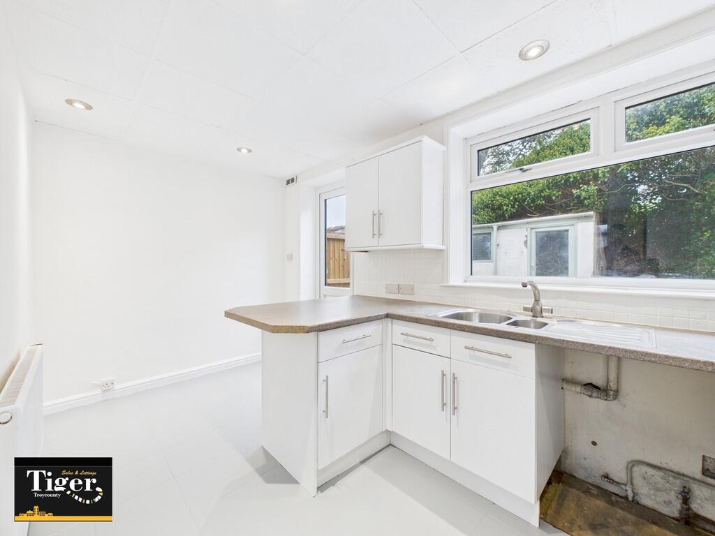 CAM03440G0-PR0433...