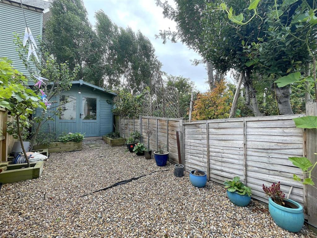 Garden (3).jpeg