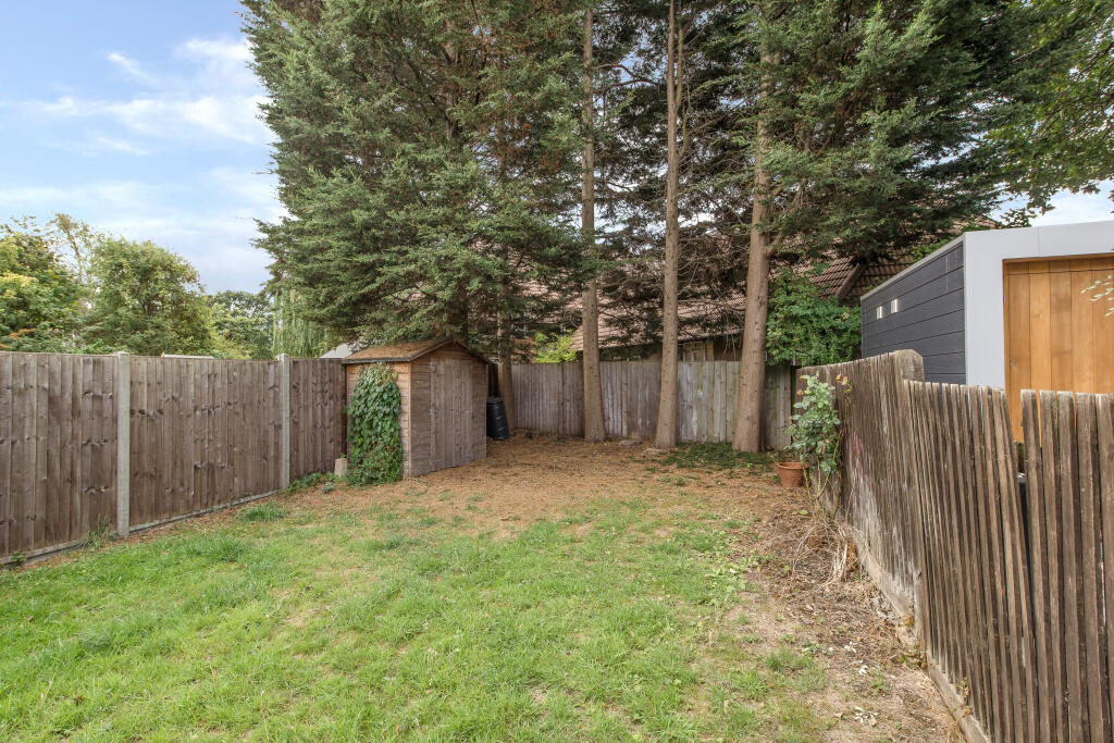 7b Somerset Avenue-G