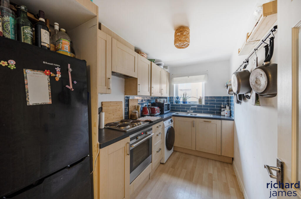 81eaef931f8f41ebb205fafb47df8c0b