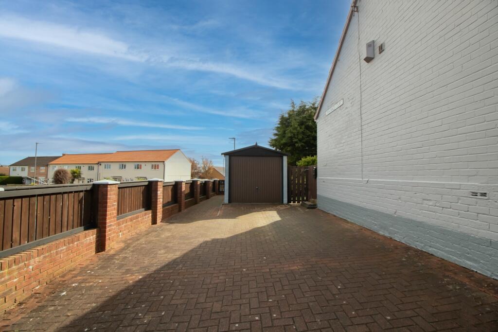 IMAGE 25