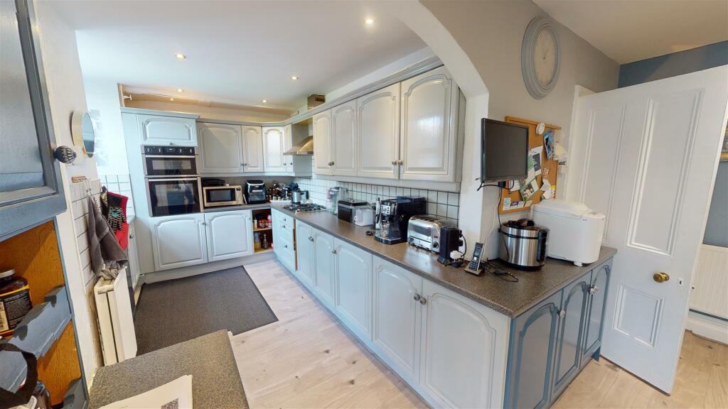 Hampton Road Kitchen