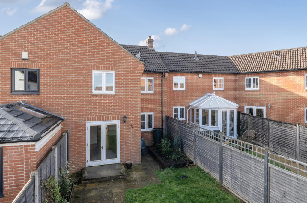 1373091-2-68ff4d4...