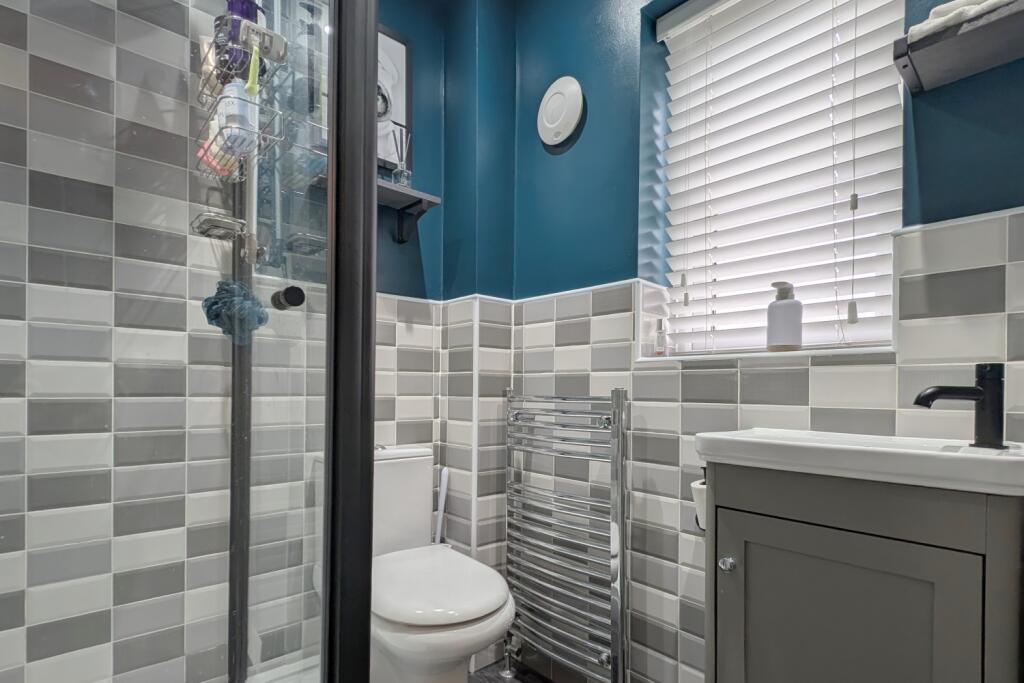 Ewemove Brighouse - Withinfield Southowram (26)