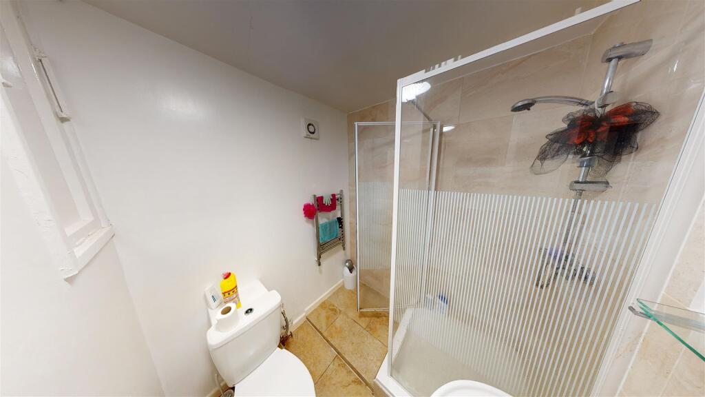 Bathroom 2