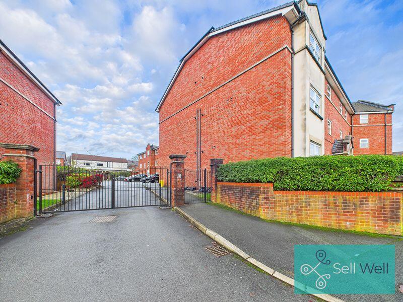 Gated Entrance &amp; Residents' P...