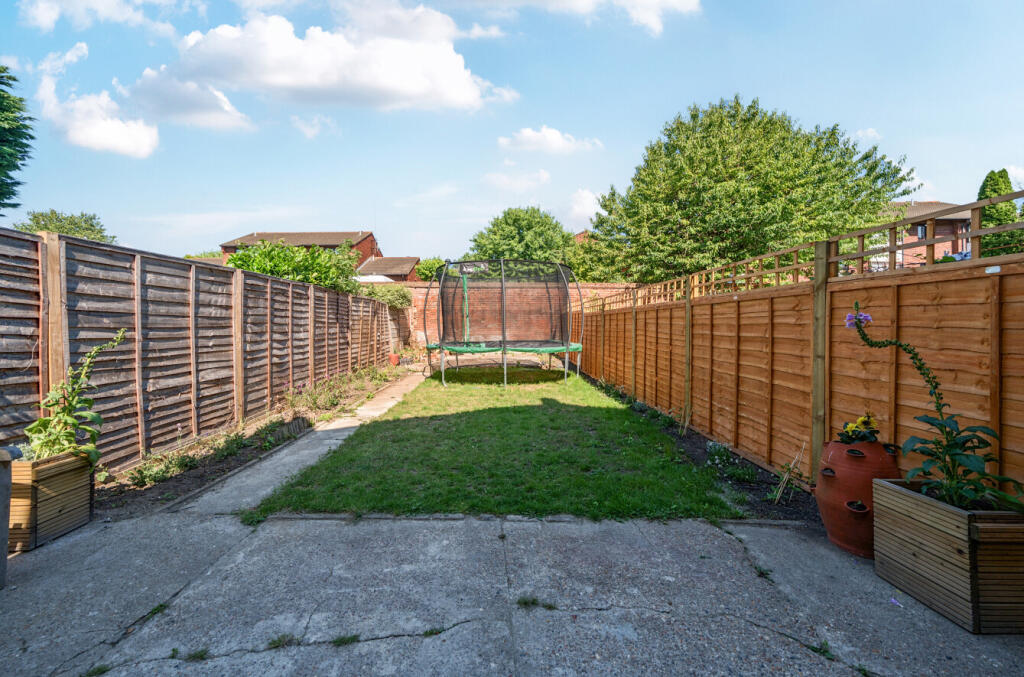 1307325-7-6852da6...