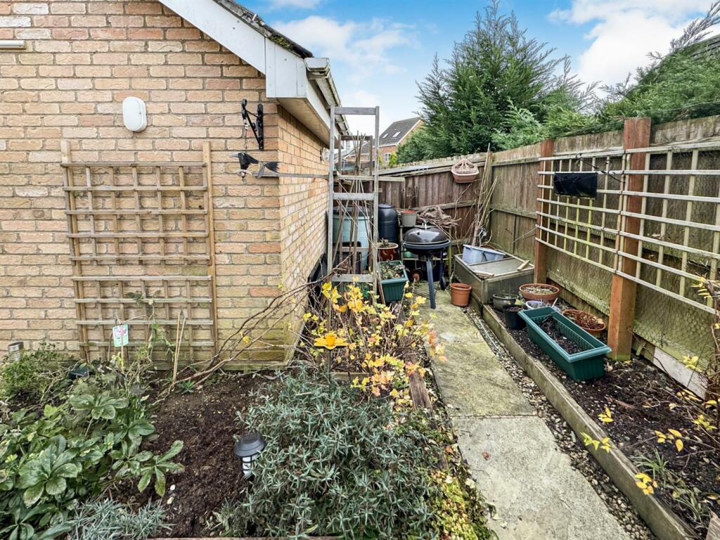 thumbnail_image0 (2).jpg