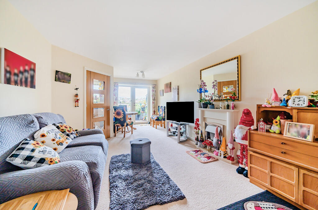 1295316-29-682dea...