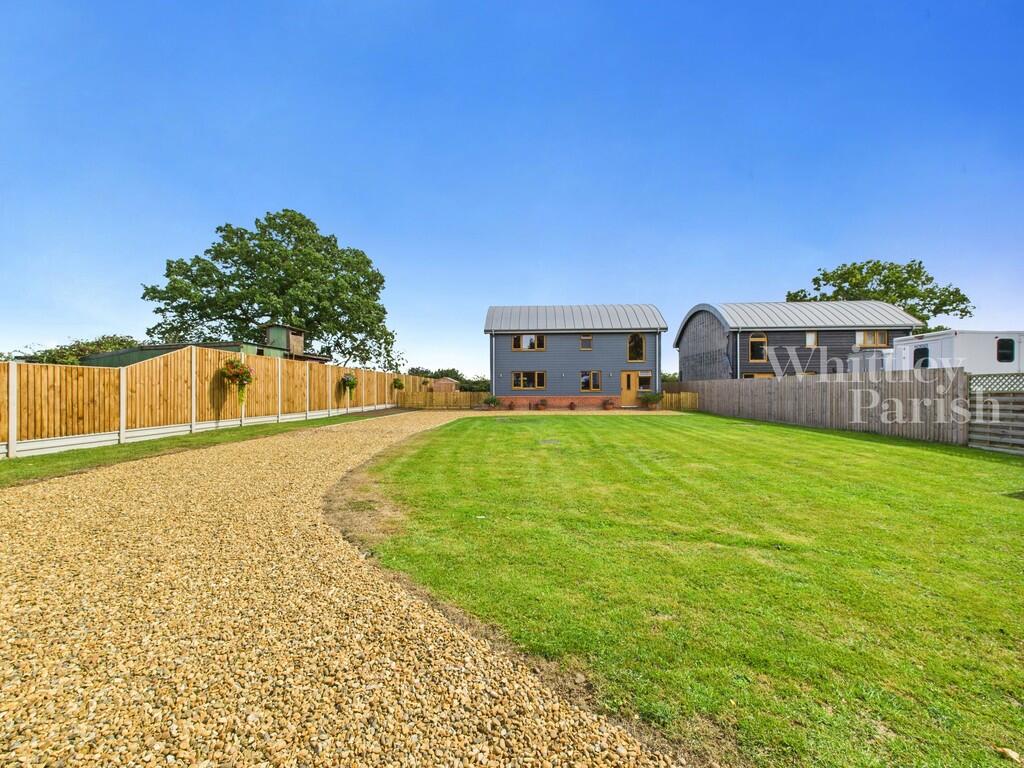 CAM04332G0-PR0484...