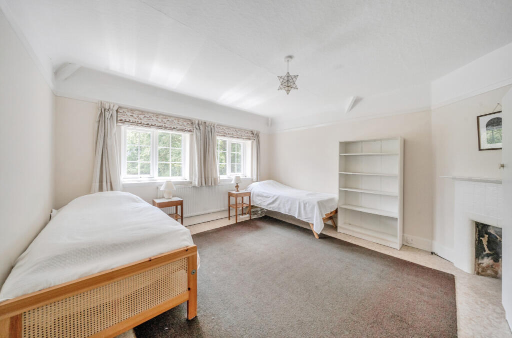 Double Bedroom