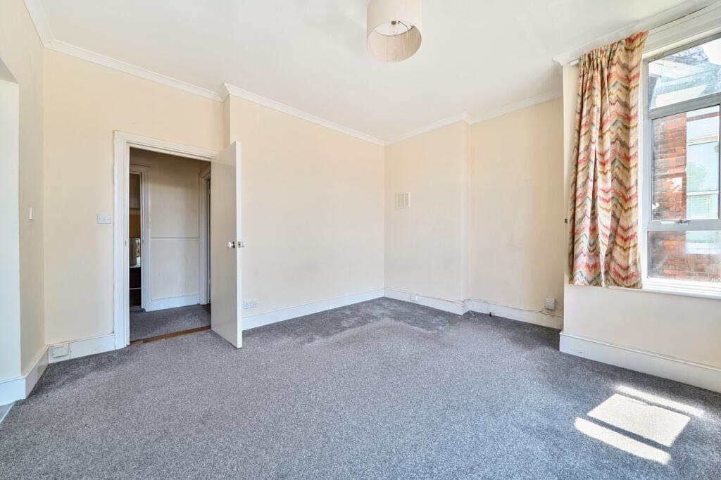 1310629-16-684c18...