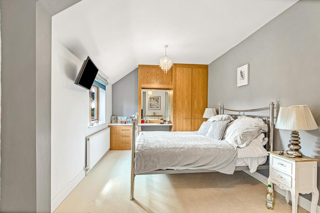 Bedroom with En-Suite
