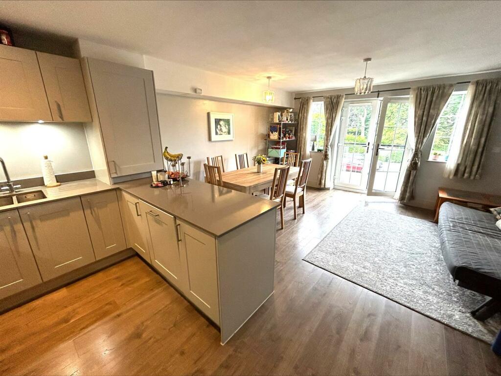 processed-F96B9642-C0E0-4D78-9FE9-8F19C2A35F4D.jpe