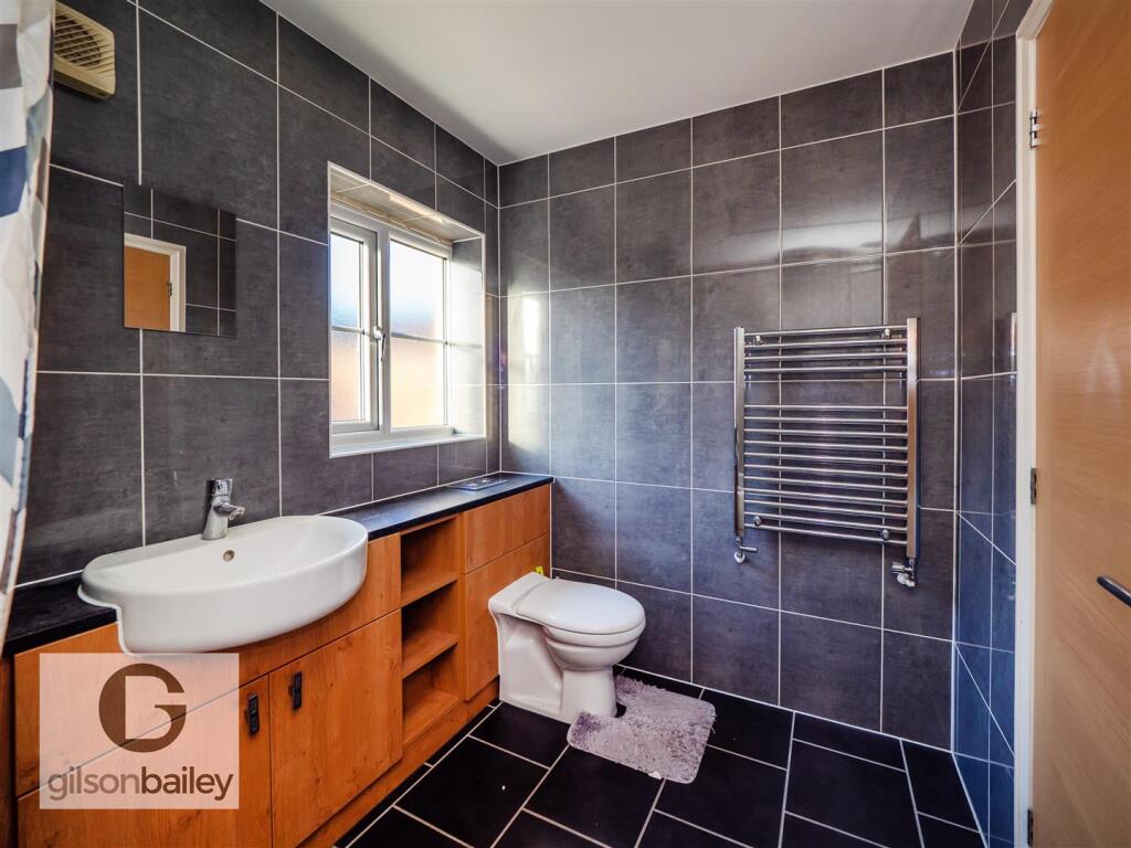 3HallWoodClose-23 (1).jpg