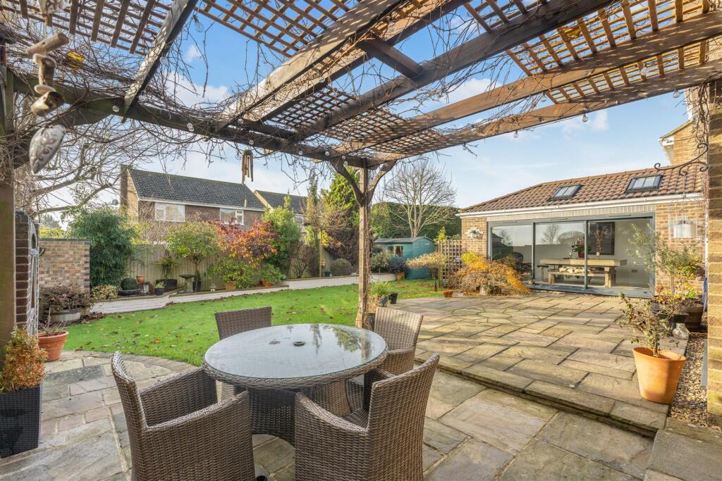 1 Lawrence Leys, Bloxham-22.jpg