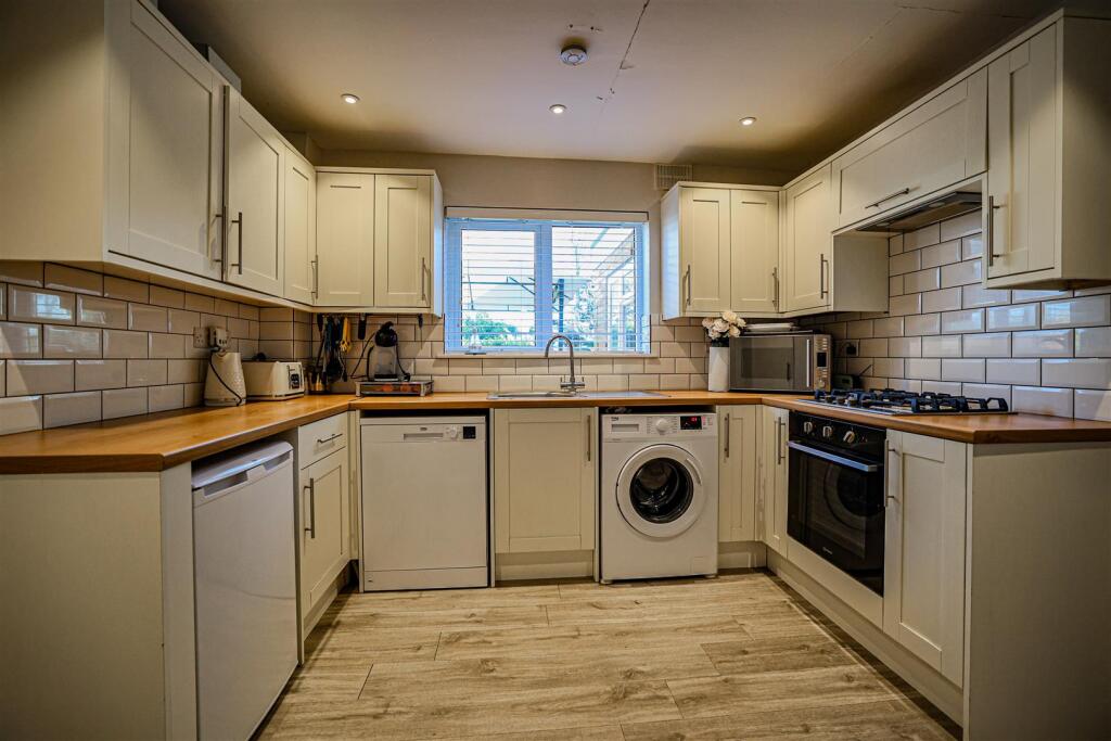 980A2415.jpg
