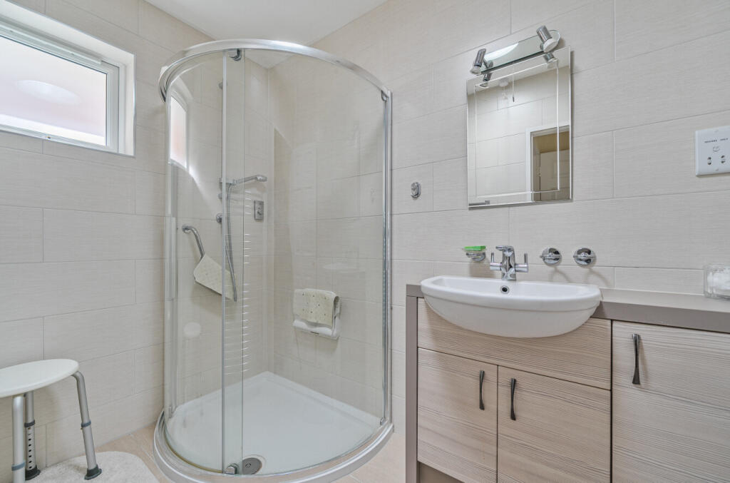 1363180-19-68e7bd...