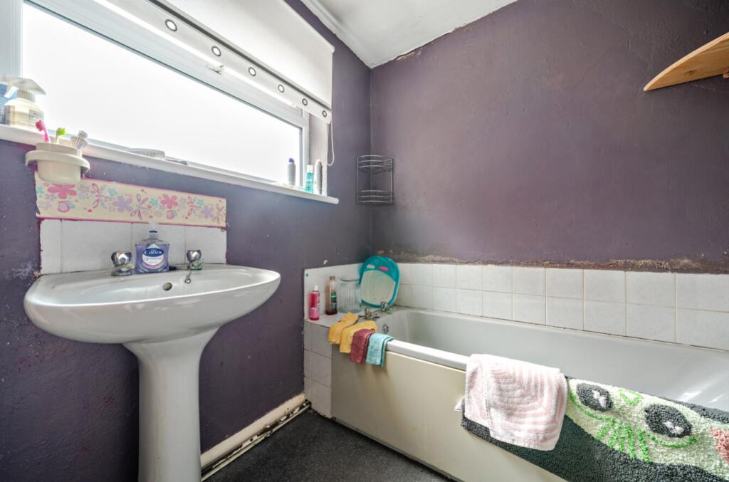 1381462-3-691c6aad99cf0