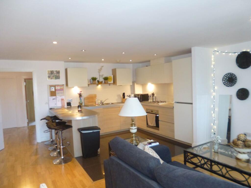 Pepys ourt 64 Kitche