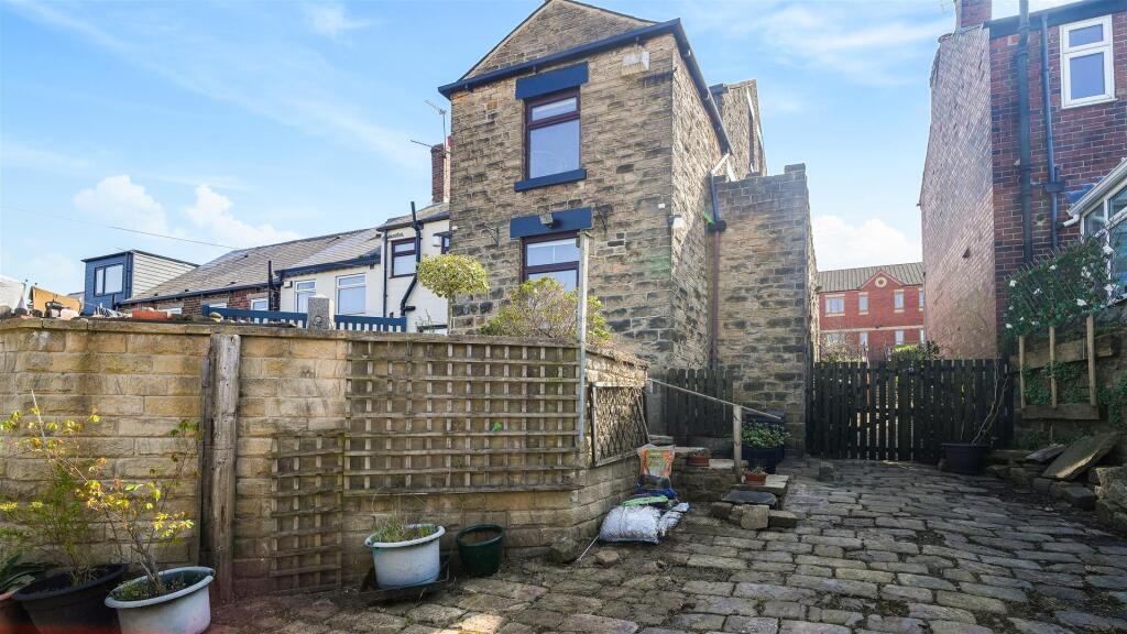 110FultonRd-36.jpg