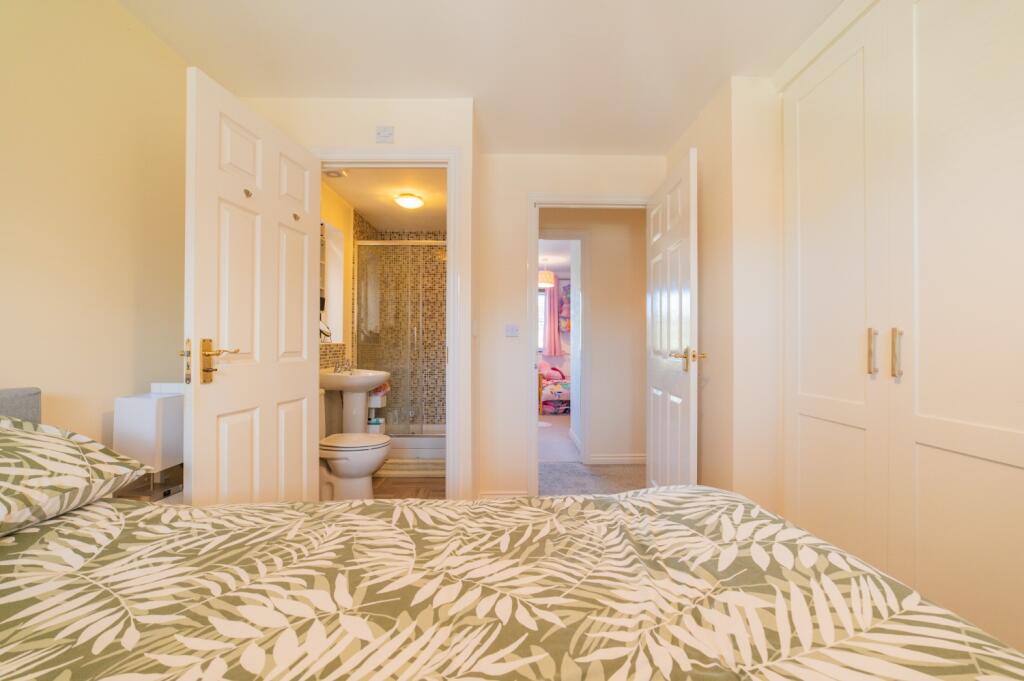 Award-winning Media team on EVERY Listing_26