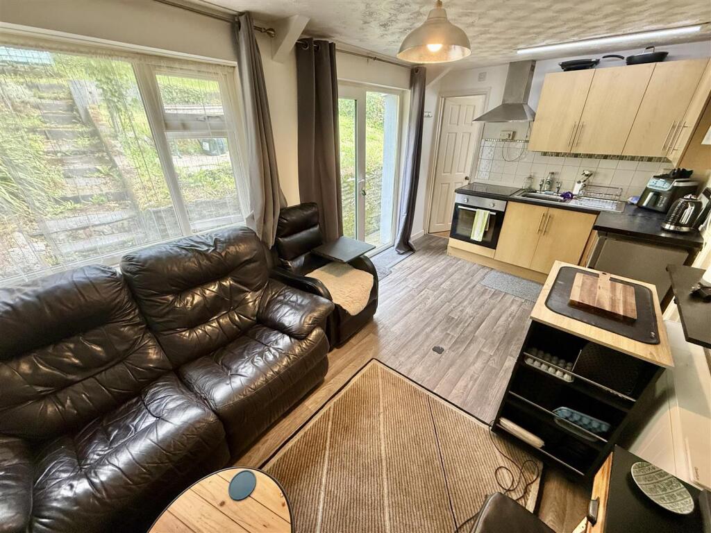 Open plan.JPG