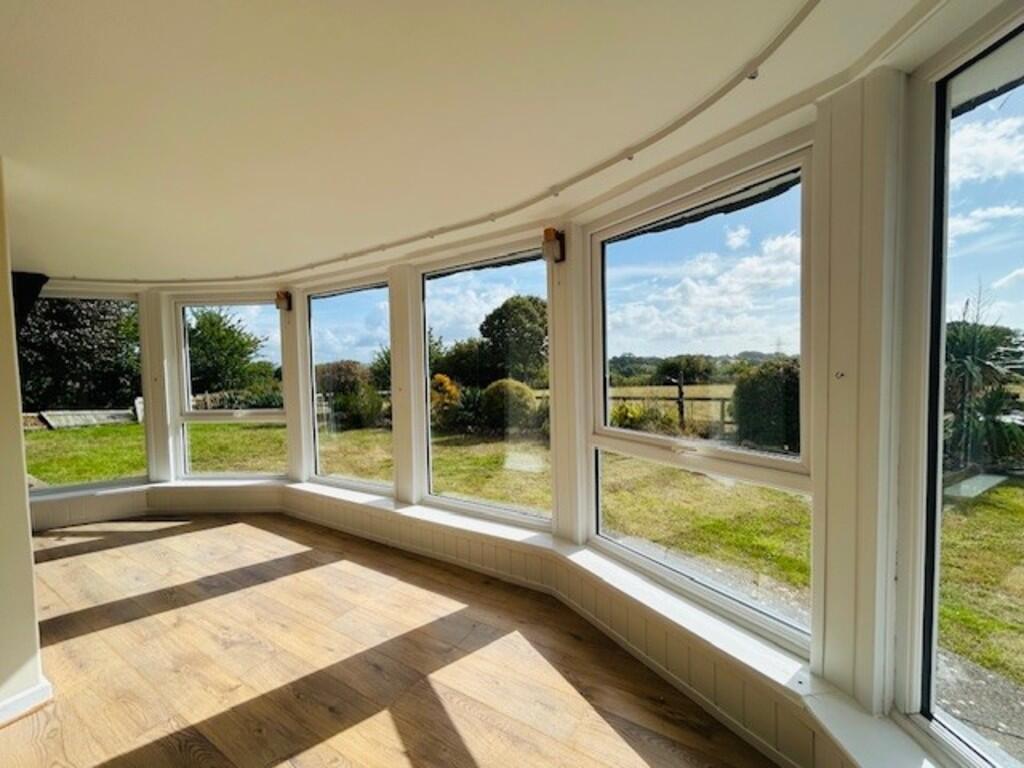 sirod bay window ...