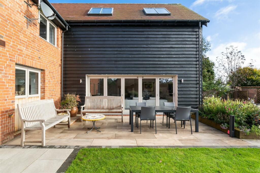 12 Hall Farm Court_LO_103.jpg