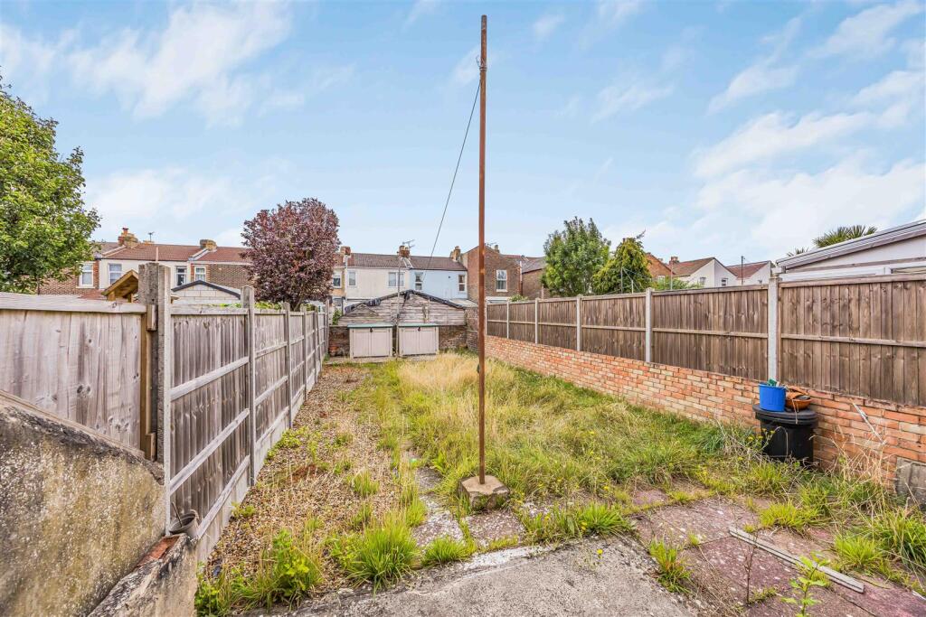 20 Paddington Road, Copnor-Small-PorticoMarketing-