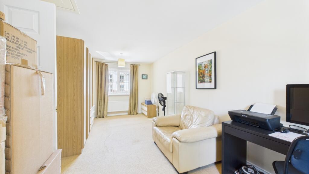 ewemove-thomasroad-bedroom3