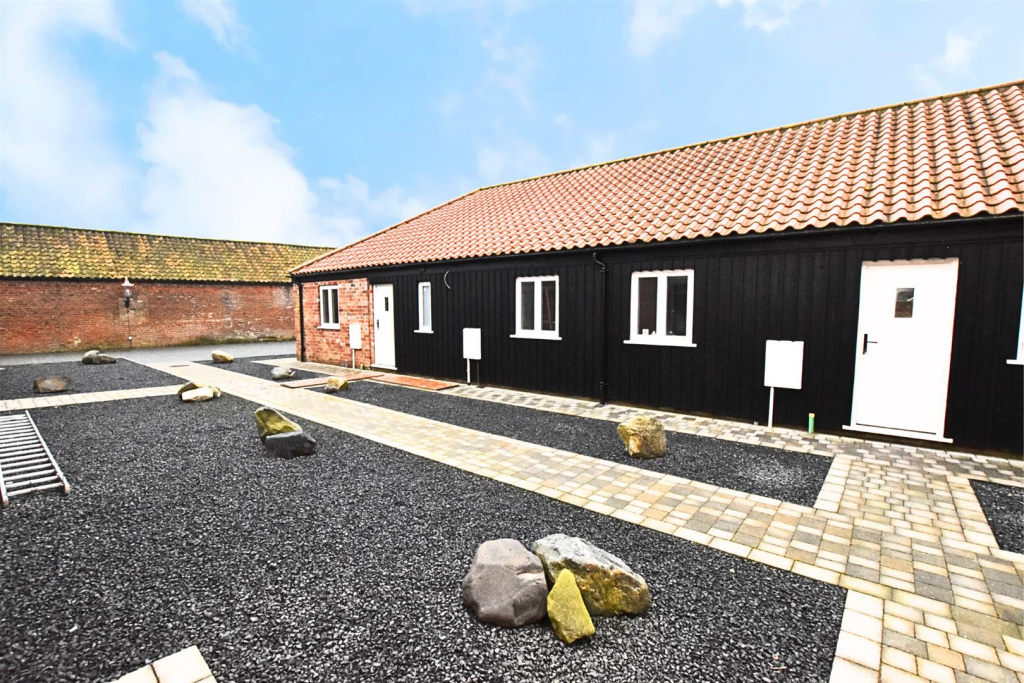 Untitled design - 2025-02-01T083849.407.png