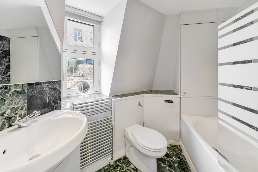 property in Maddox Street, 
Mayfair, W1S