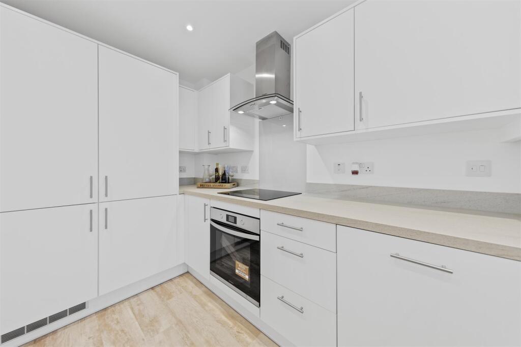 Plot20WoolfGroveWeb04.jpg